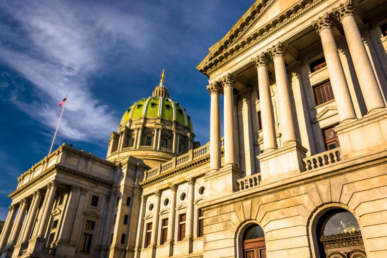 Evening,Light,On,The,Pennsylvania,State,Capitol,In,Harrisburg,,Pennsylvania.