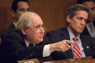Sen. Carl Levin questioning witnesses