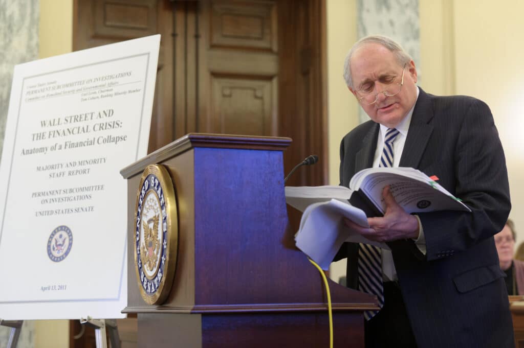 Carl Levin reading the Levin-Coburn Report