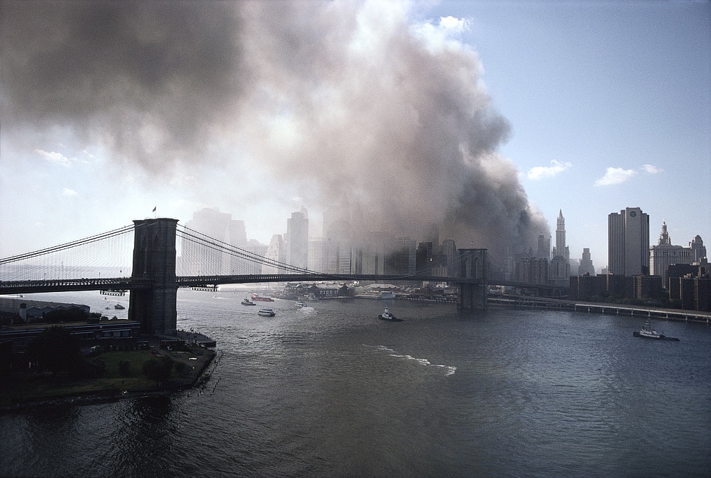 View of lower Manhattan from the Manhattan Bridge on September 11, 2001 (Source: Camilo J. Vergara, Library of Congress)